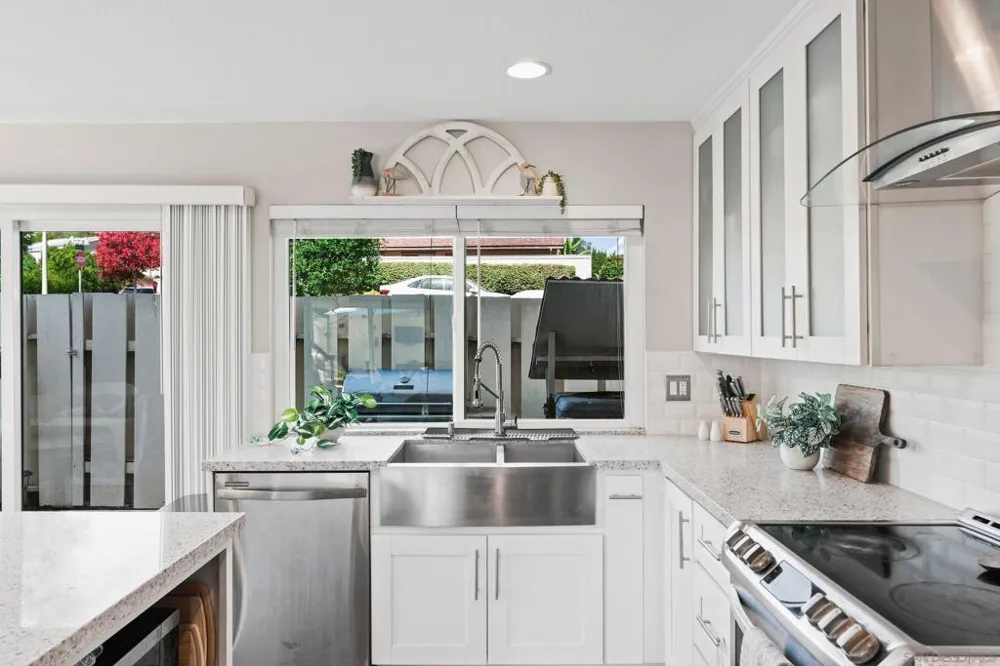 11401 Florindo Rd San Diego, CA 92127