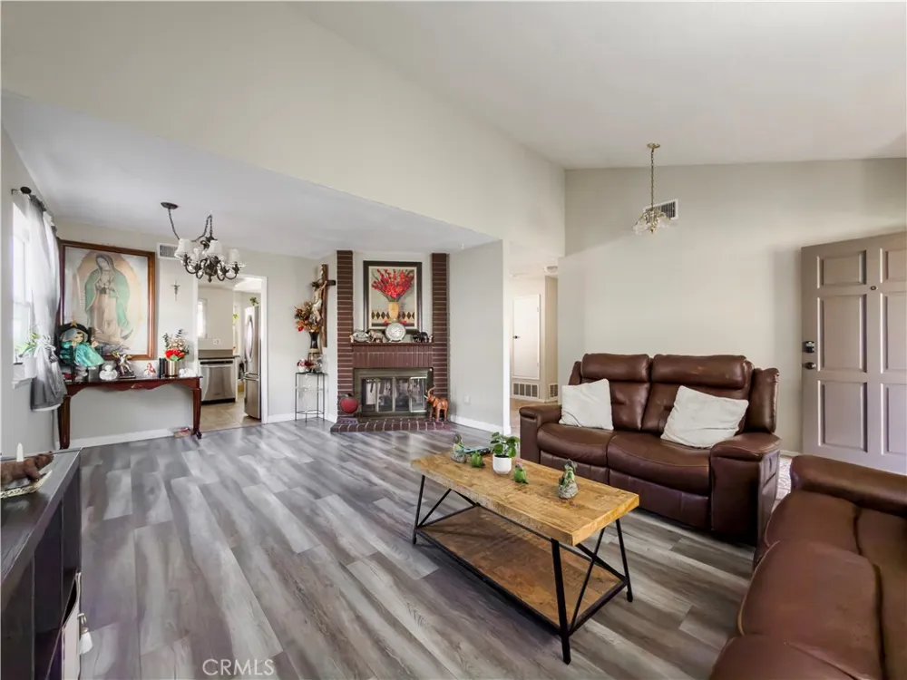 11544 Davis Moreno Valley, CA 92557
