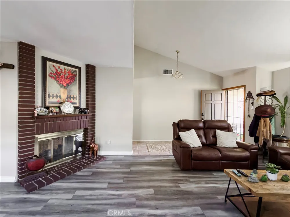 11544 Davis Moreno Valley, CA 92557