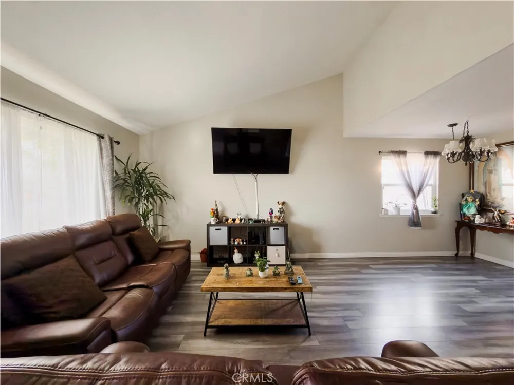11544 Davis Moreno Valley, CA 92557