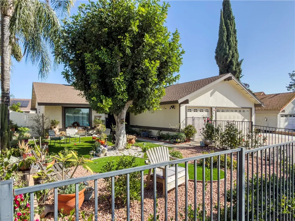 11544 Davis Moreno Valley, CA 92557