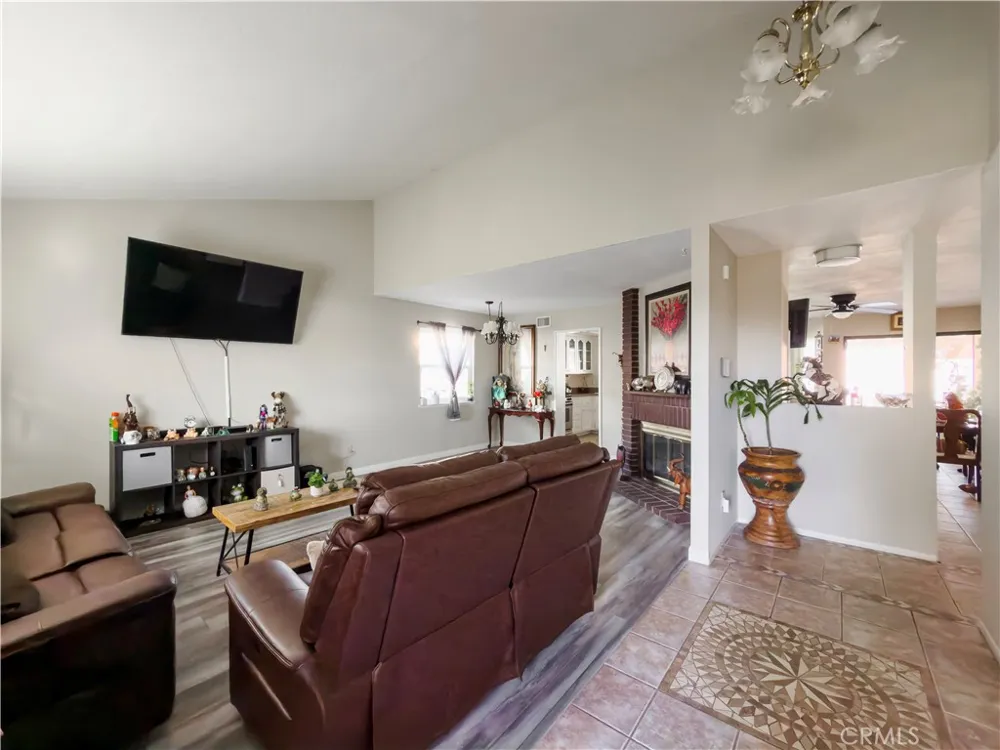 11544 Davis Moreno Valley, CA 92557