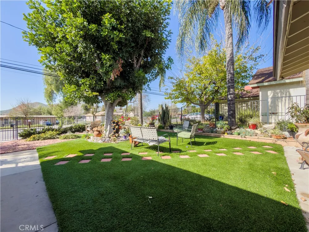 11544 Davis Moreno Valley, CA 92557