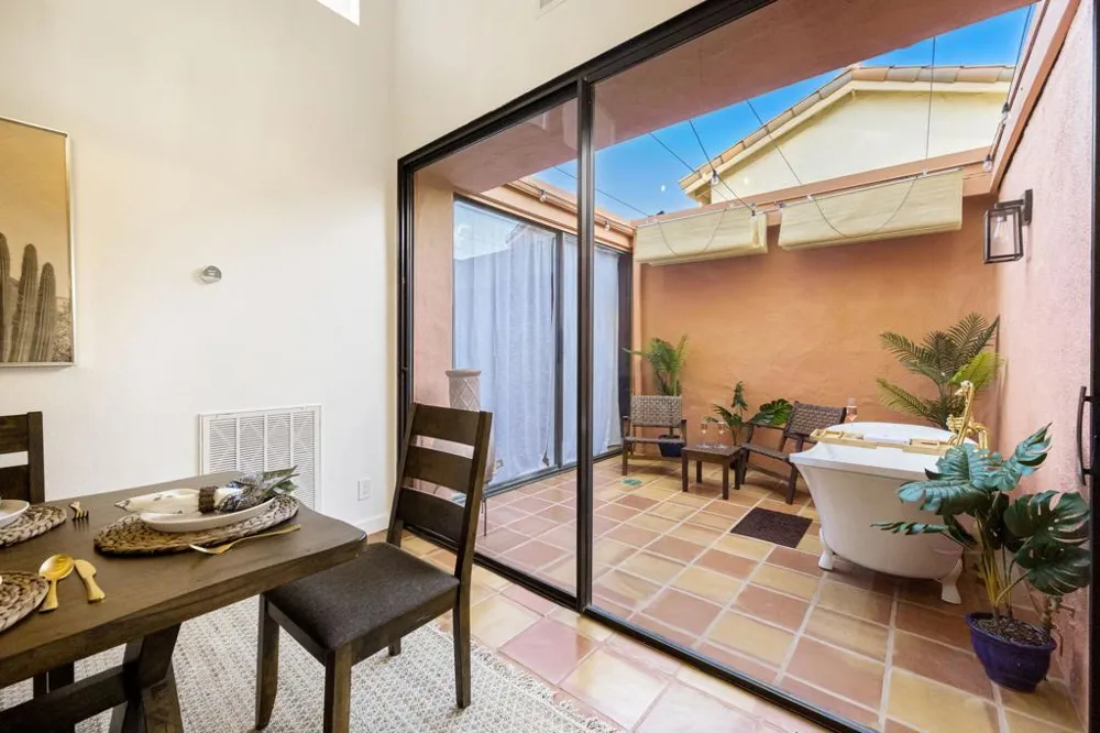 298 San Vicente Palm Desert, CA 92260