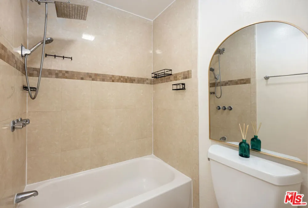 6050 Canterbury Drive #F108 Culver City, CA 90230