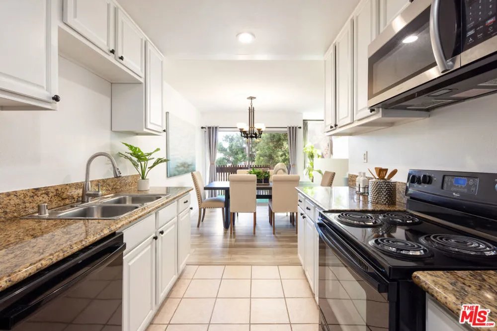 6050 Canterbury Drive #F108 Culver City, CA 90230