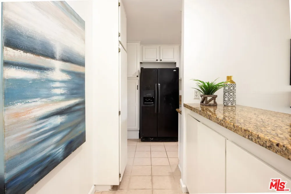 6050 Canterbury Drive #F108 Culver City, CA 90230