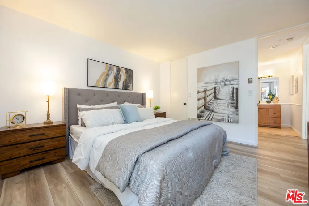 6050 Canterbury Drive #F108 Culver City, CA 90230