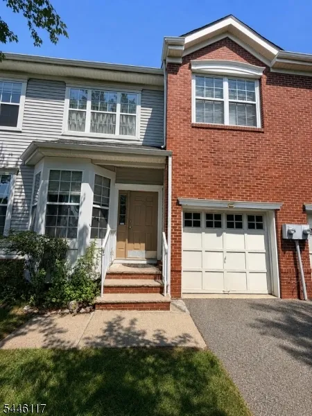 38 Gordon Cir