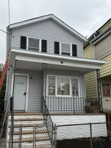 310 Walnut St Elizabeth City, NJ 07201