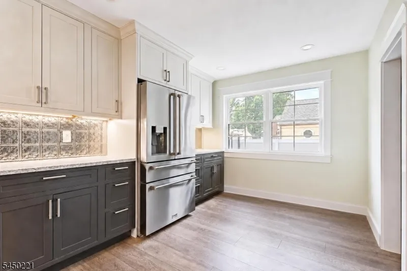 1074 Colfax Ave Pompton Lakes, NJ 07442