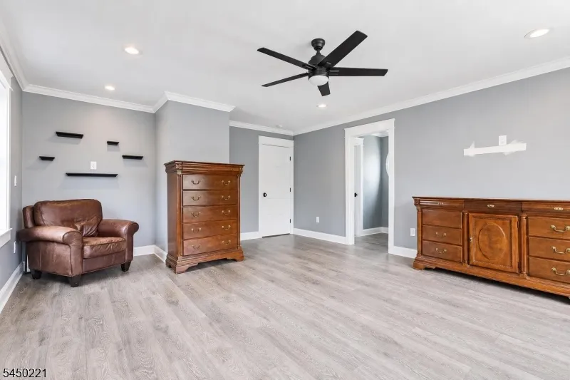 1074 Colfax Ave Pompton Lakes, NJ 07442