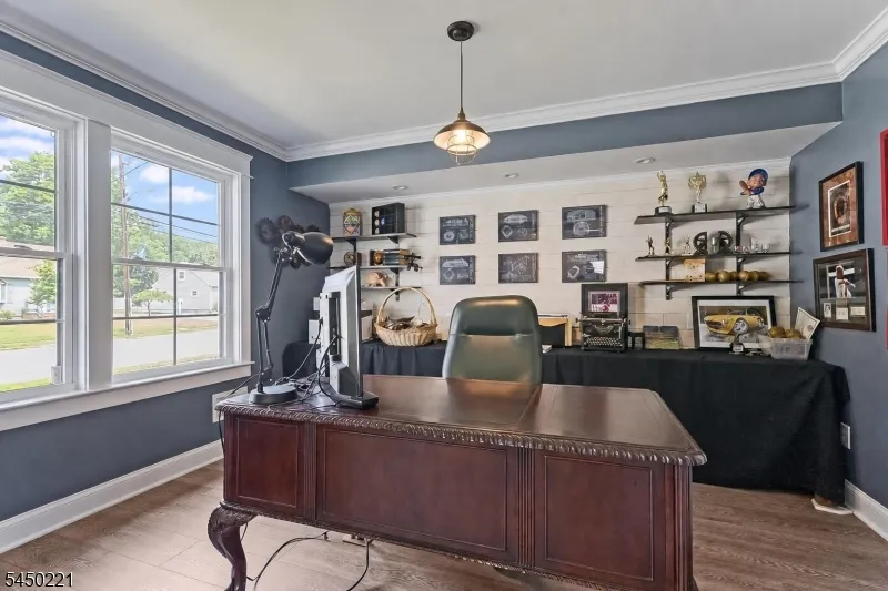1074 Colfax Ave Pompton Lakes, NJ 07442