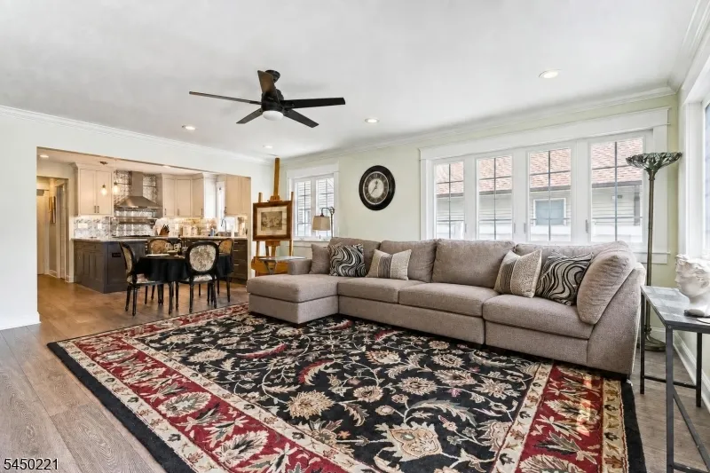 1074 Colfax Ave Pompton Lakes, NJ 07442