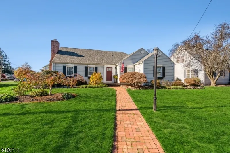 69 Vanderveer Ave Somerville, NJ 08876