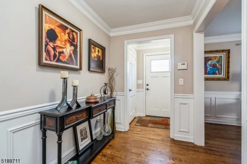 69 Vanderveer Ave Somerville, NJ 08876