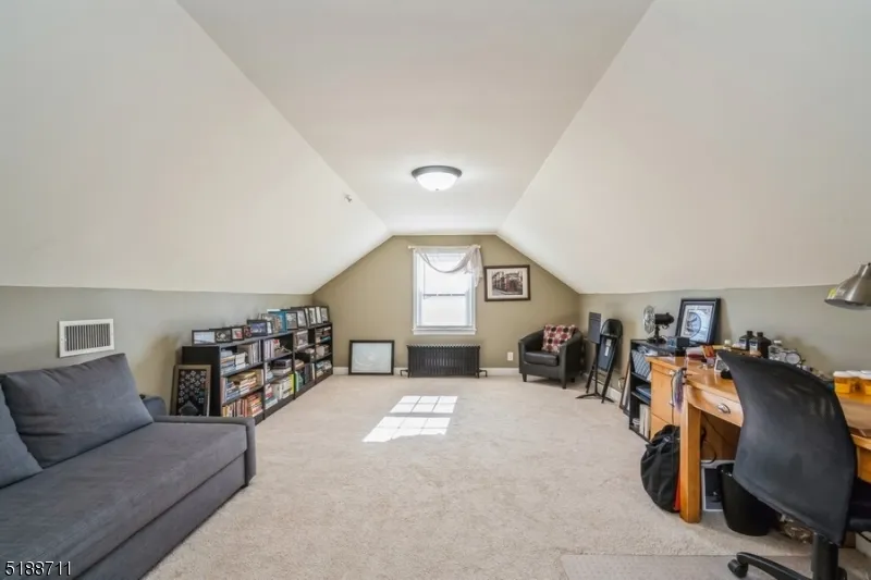 69 Vanderveer Ave Somerville, NJ 08876