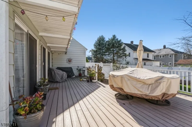 69 Vanderveer Ave Somerville, NJ 08876