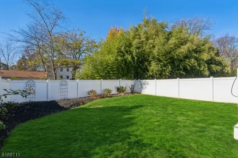 69 Vanderveer Ave Somerville, NJ 08876