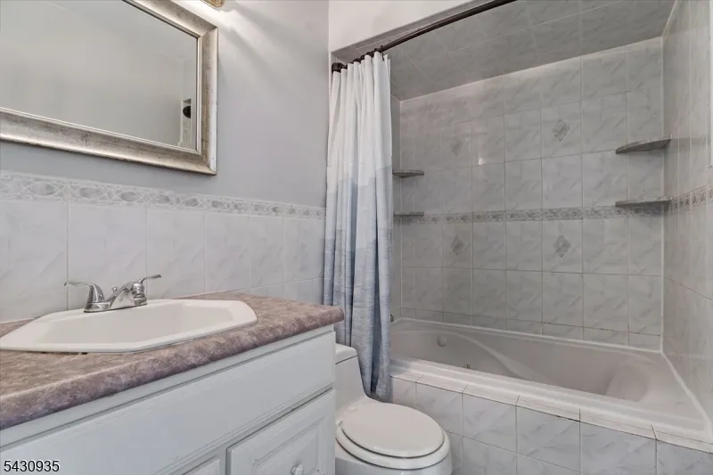 26 Meslar Rd Morris, NJ 07950