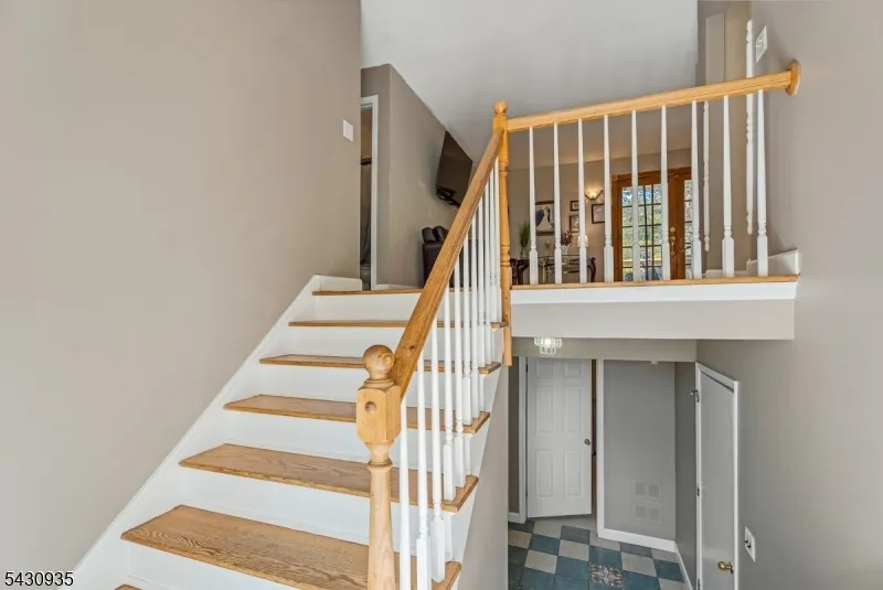 26 Meslar Rd Morris, NJ 07950