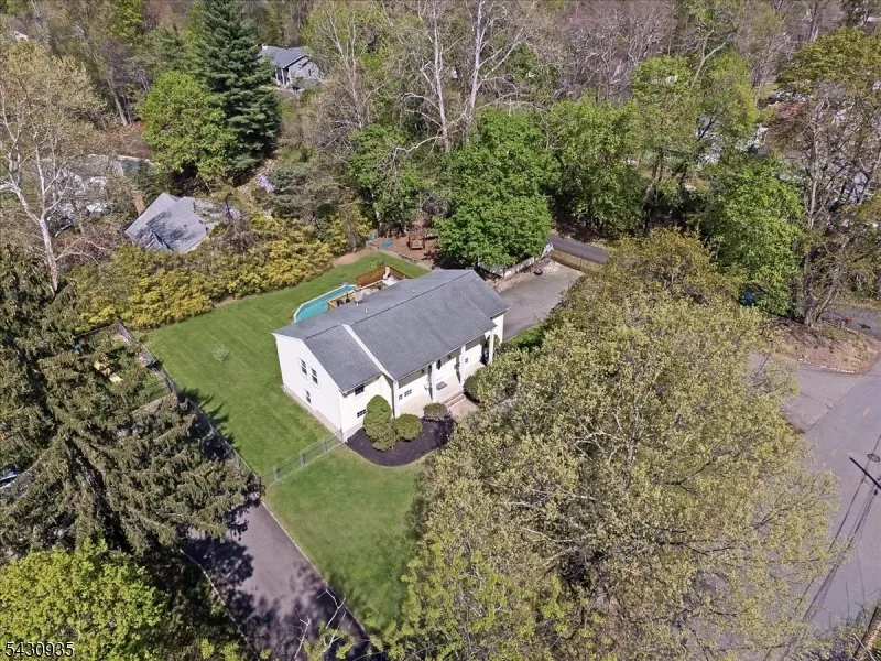 26 Meslar Rd Morris, NJ 07950