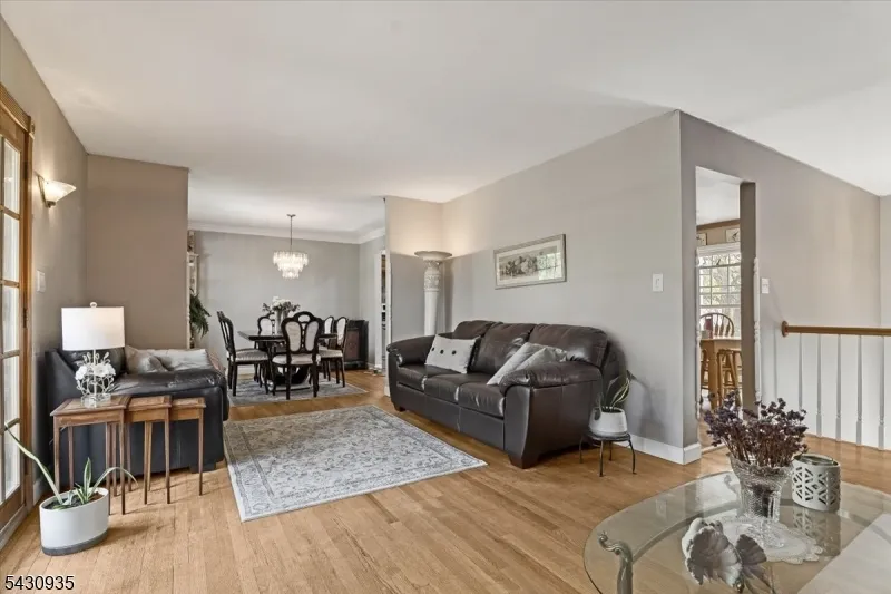 26 Meslar Rd Morris, NJ 07950
