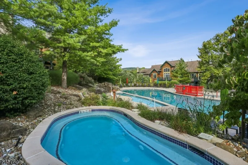 3 Maple Cres #11 Unit 11 Vernon, NJ 07462