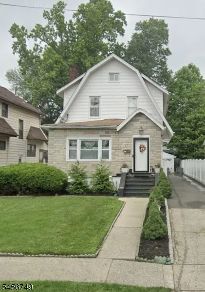 60 Herzog Pl Englewood City, NJ 07631