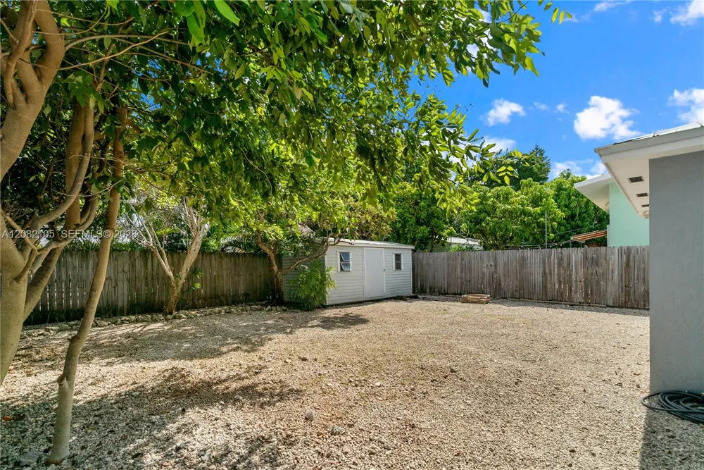 124 Coral Ave Tavernier, FL 33070