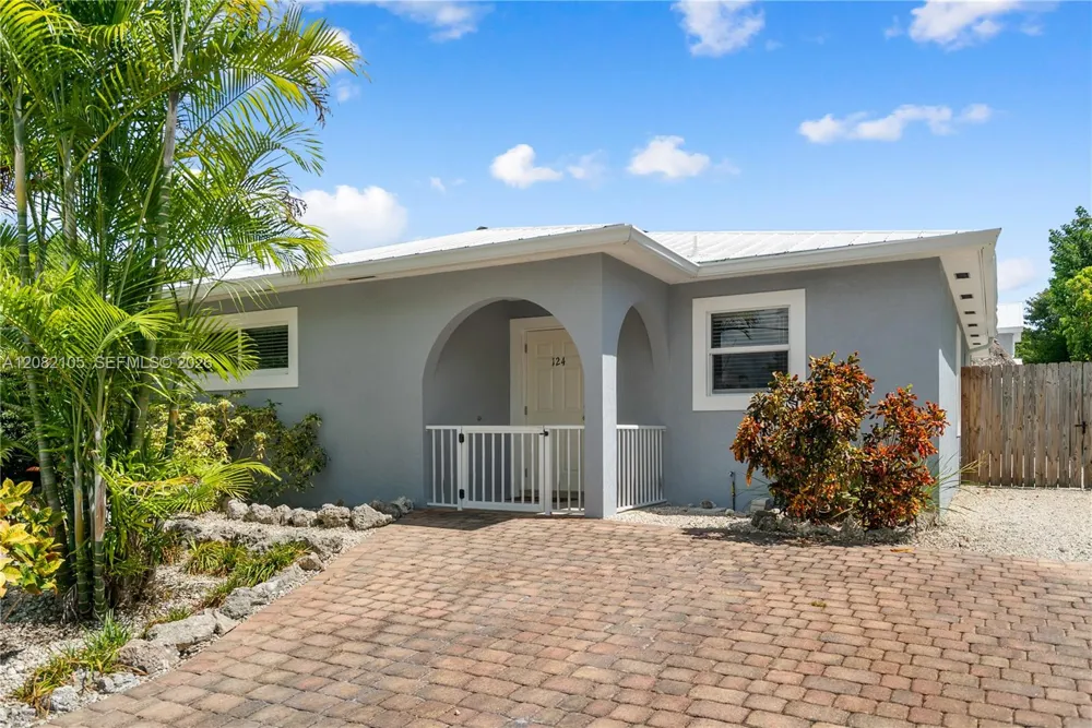 124 Coral Ave Tavernier, FL 33070