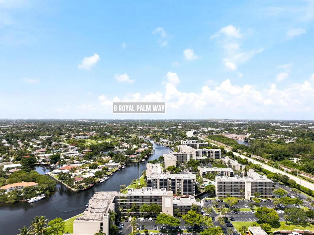 8 ROYAL PALM WAY #3020 Boca Raton, FL 33432