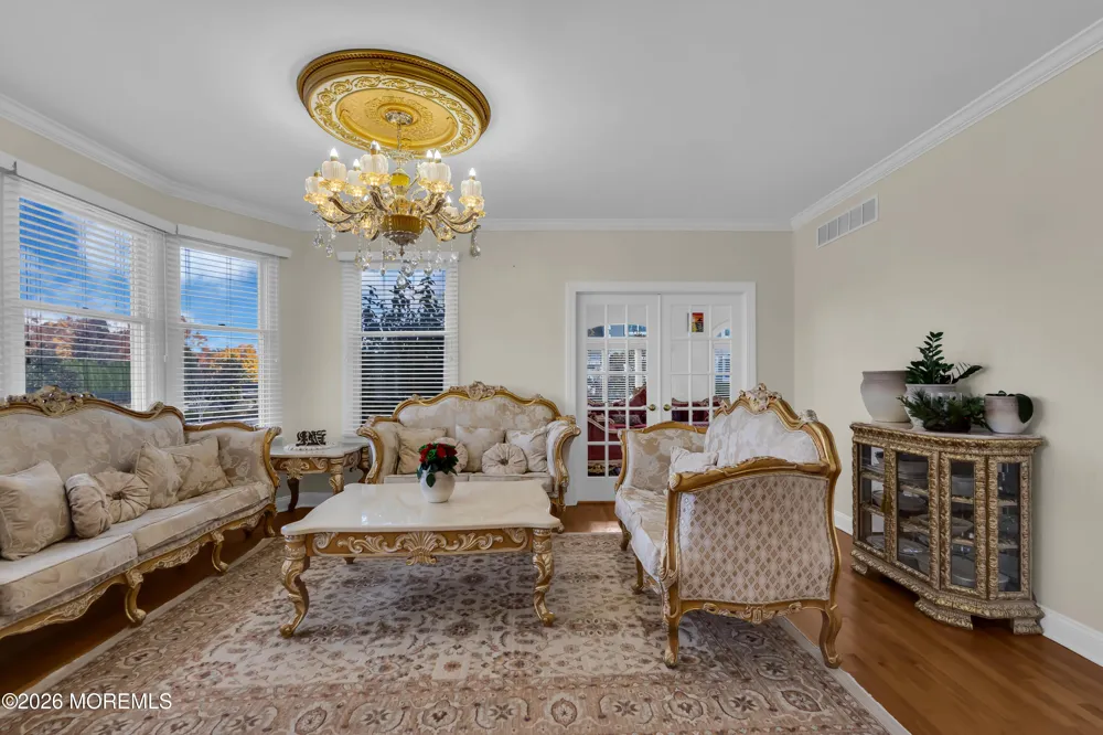 185 Dayna Court Toms River, NJ 08753