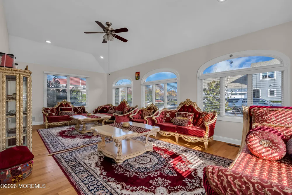 185 Dayna Court Toms River, NJ 08753