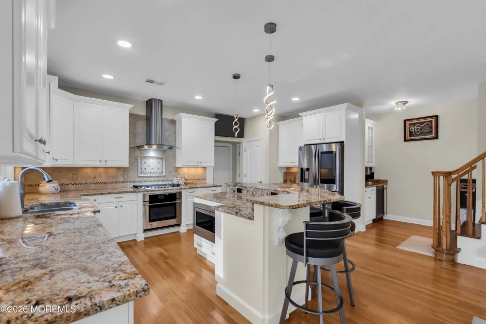 185 Dayna Court Toms River, NJ 08753
