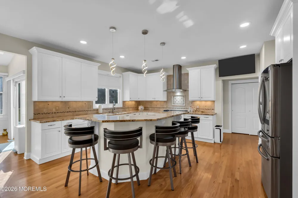 185 Dayna Court Toms River, NJ 08753