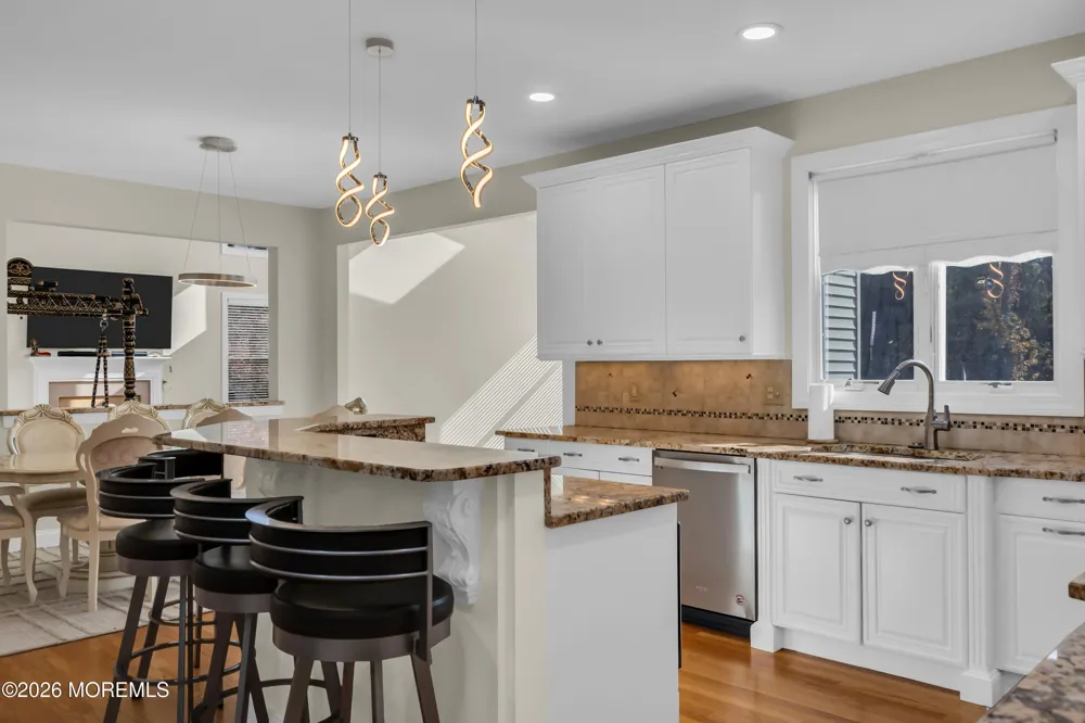 185 Dayna Court Toms River, NJ 08753