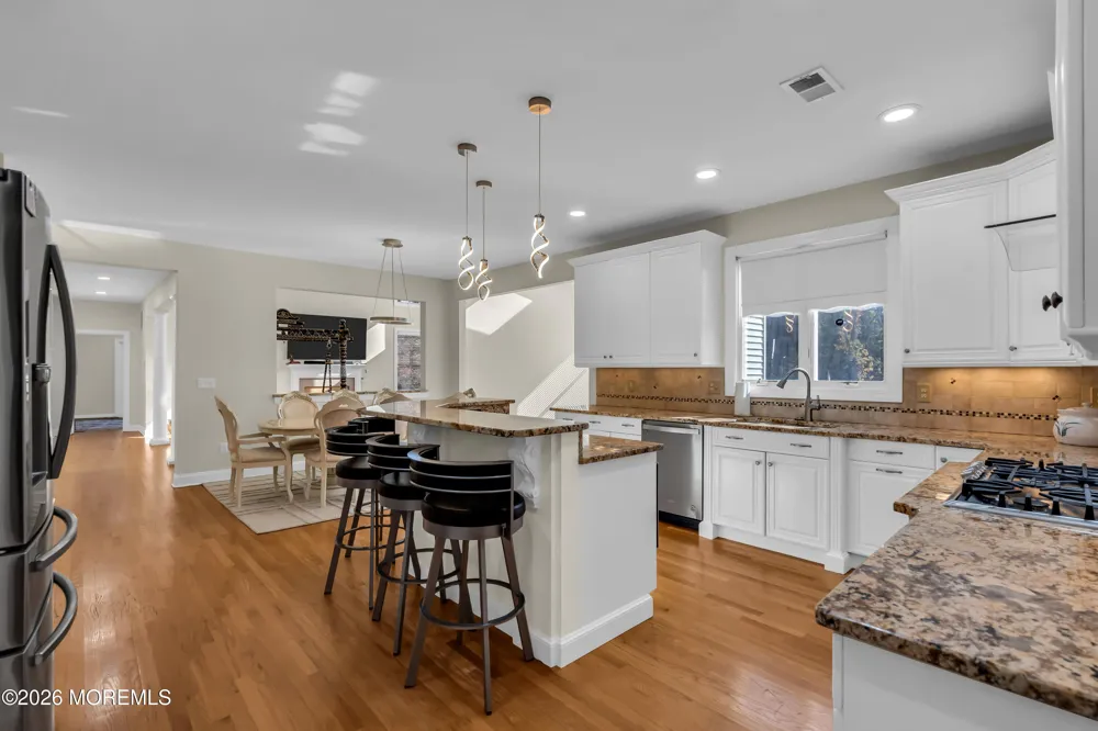 185 Dayna Court Toms River, NJ 08753