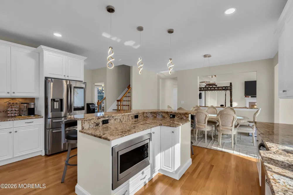 185 Dayna Court Toms River, NJ 08753