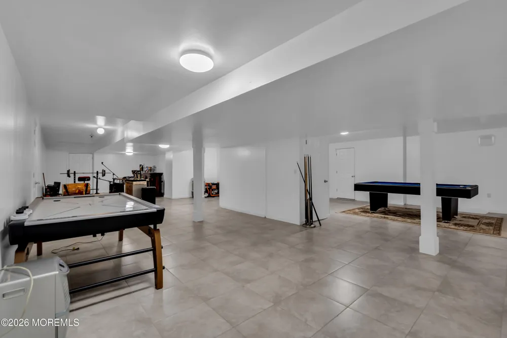 185 Dayna Court Toms River, NJ 08753