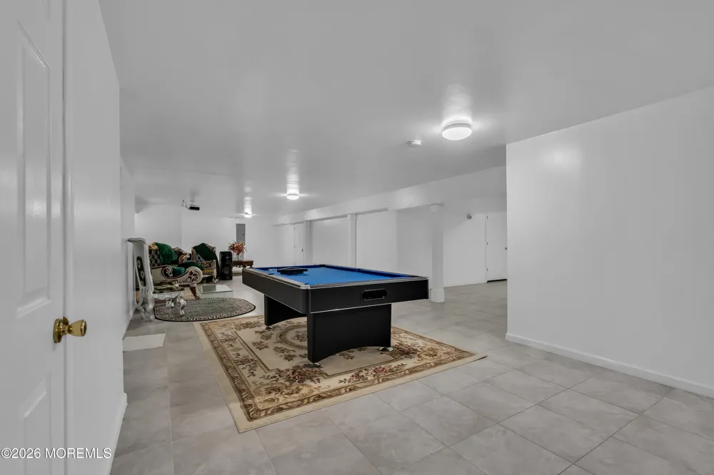 185 Dayna Court Toms River, NJ 08753