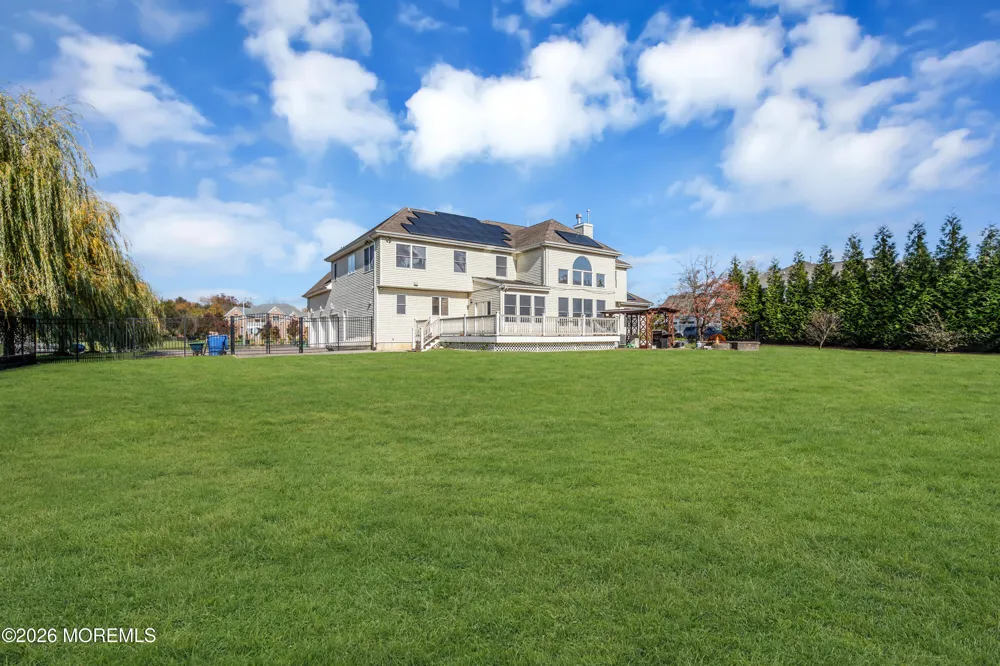 185 Dayna Court Toms River, NJ 08753