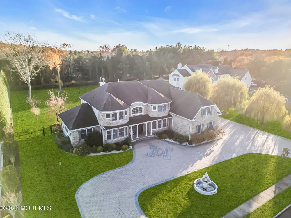 185 Dayna Court Toms River, NJ 08753