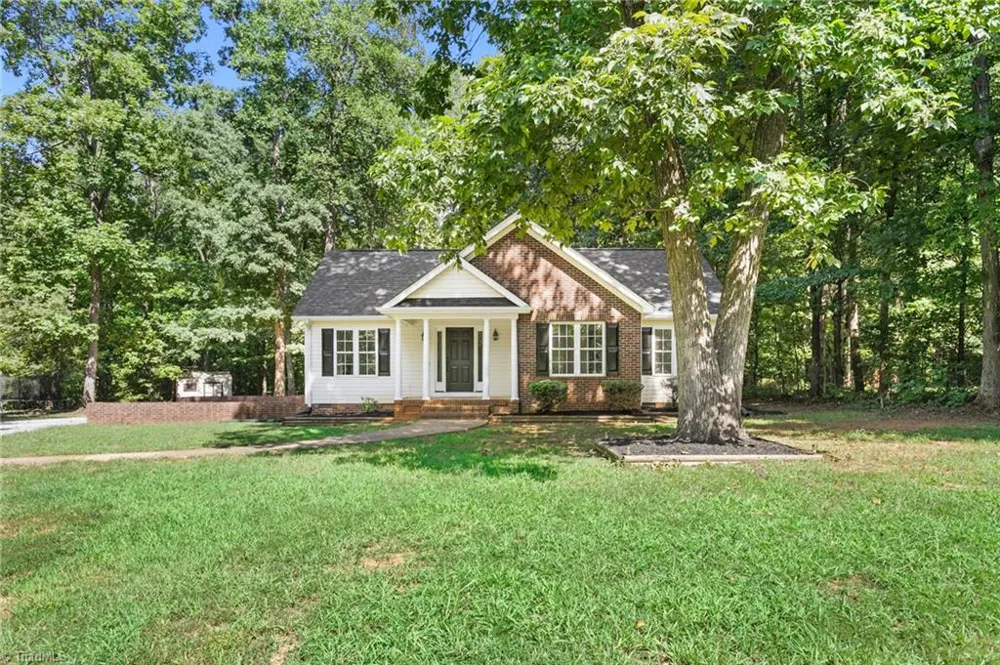 4420 Fairland Court Burlington, NC 27215
