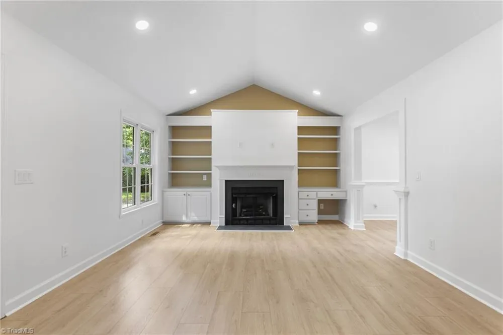 4420 Fairland Court Burlington, NC 27215