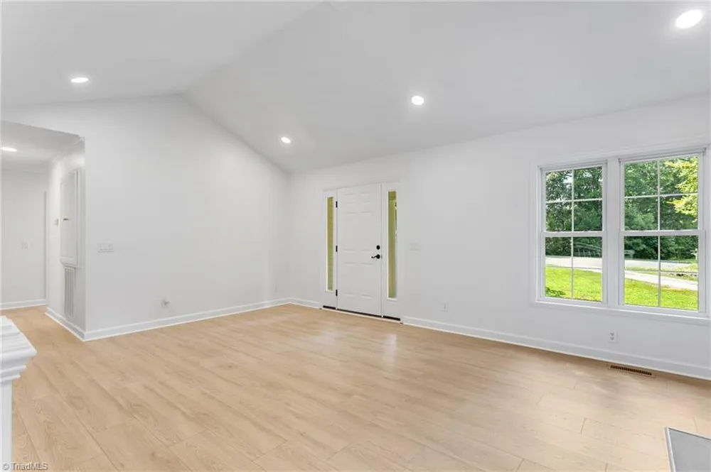 4420 Fairland Court Burlington, NC 27215