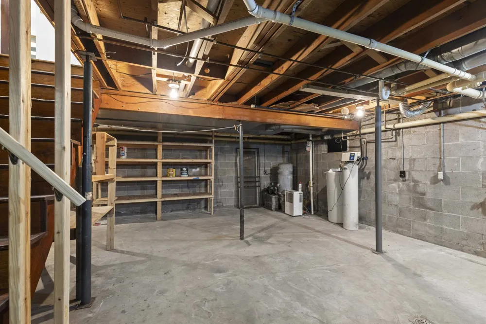 9095 Bear Creek Drive Maple Grove Township, MI 49645