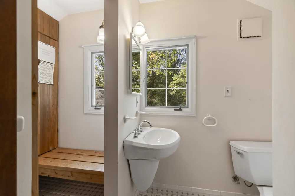 9095 Bear Creek Drive Maple Grove Township, MI 49645