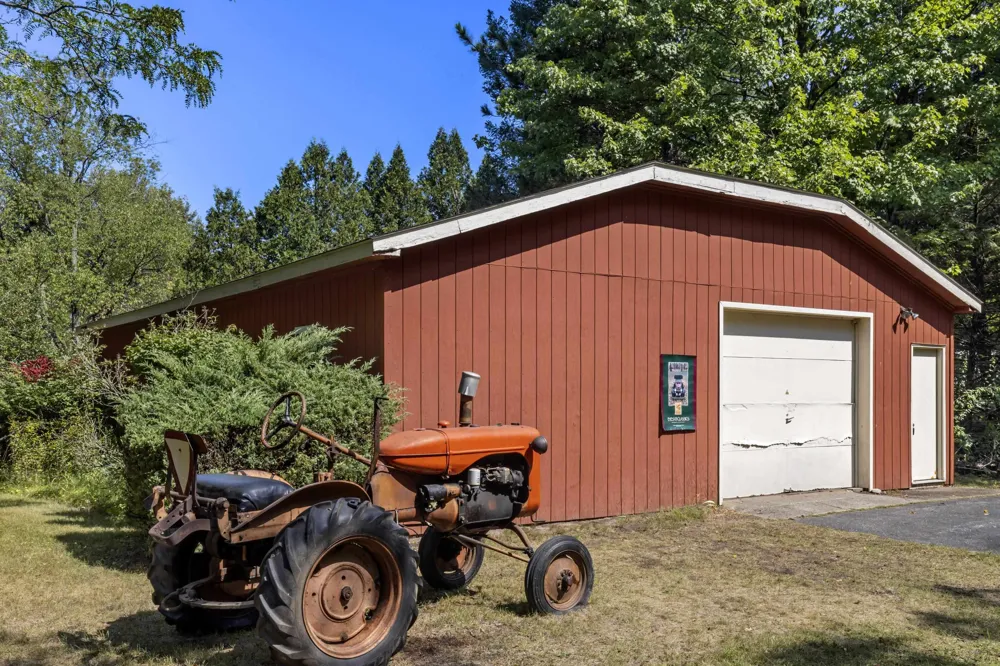 9095 Bear Creek Drive Maple Grove Township, MI 49645