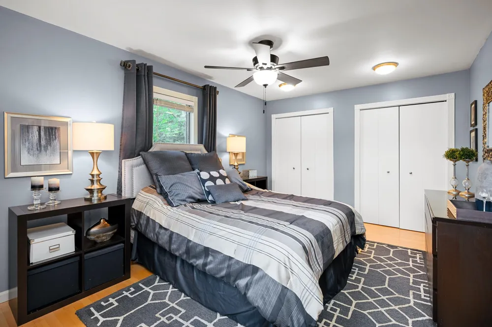 2593 Twin Bay Drive East Bay Township, MI 49696